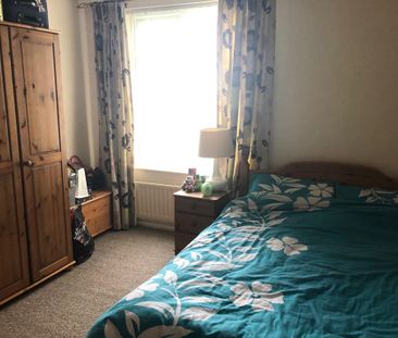 2 bedroom detached house to rent - Photo 2