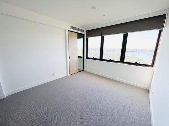 Modern 3-Bedroom Apartment in Rhodes - Photo 1