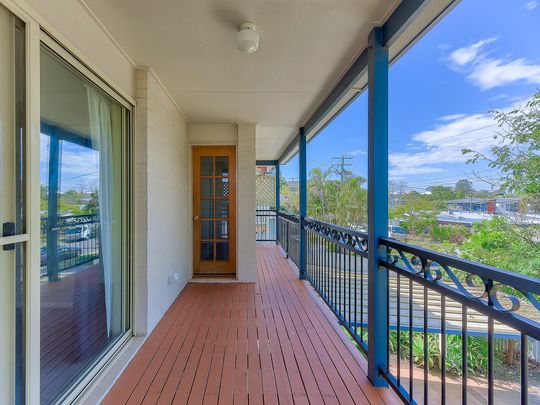 69 Goldsbrough Road, Taringa QLD 4068 - House For Rent - $950 | Domain - Photo 1