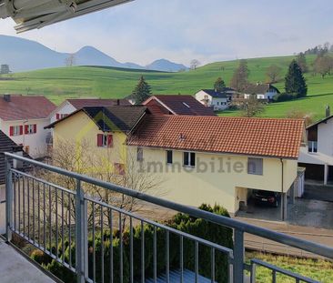 Sonnige Familienwohnung mit Balkon - Photo 4