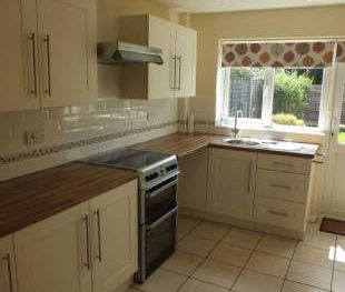 2 bedroom property to rent in St Neots - Photo 3