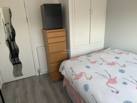 Room in a Shared House, Lichen Green, CV4 - Photo 4