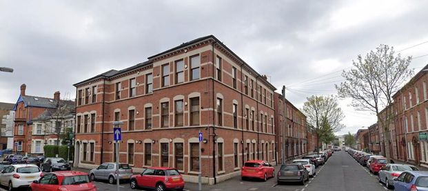 Unit 4, 81 FITZROY AVENUE, Belfast, BT7 1HT - Photo 1