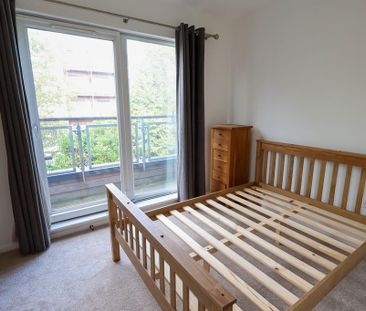 3 bedroom end of terrace house to rent - Photo 5