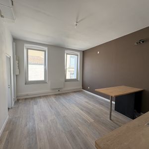 Location Appartement 2 pièces 32m² CASTELNAUDARY 11400 - Photo 2
