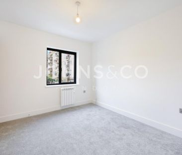 3 bedroom townhouse to rent - Photo 2