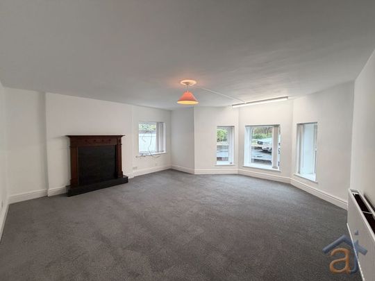 To Let – Park Plaza, Park Crescent, Southport – Ground Floor Apartment - Photo 1