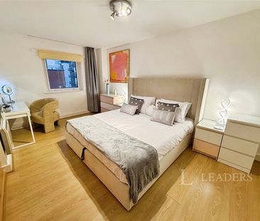 2 bedroom apartment to rent Channel Way, Southampton, SO14 - Photo 5