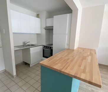 Location Appartement 2 pièces 42m² - Photo 4