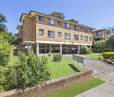 CONVENIENT LOCATION IN GUILDFORD - Photo 1