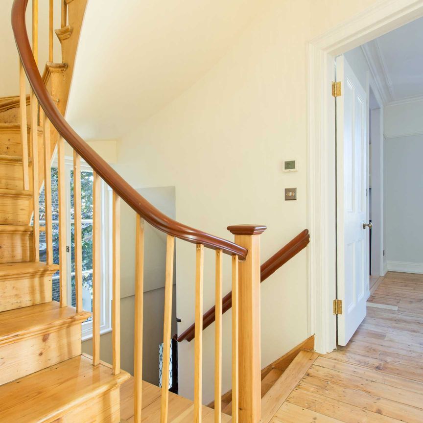 Hill Road, St John’s Wood, NW8 - Photo 1