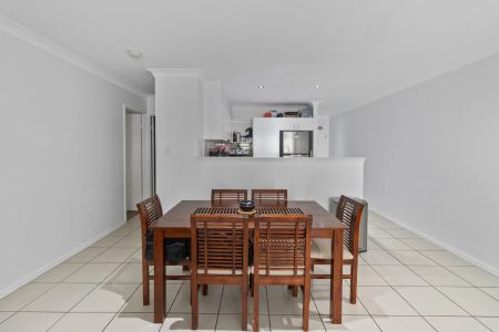 Modern, low-maintenance living in the heart of McDowall - Photo 4