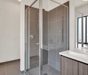 4 Bedroom Home in Werribee - Photo 5