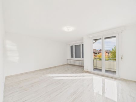 Luminous 3.5-room apartment with balcony in Arbon - Photo 3