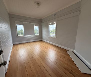 MODERN & PERFECTLY POSITIONED - Photo 1