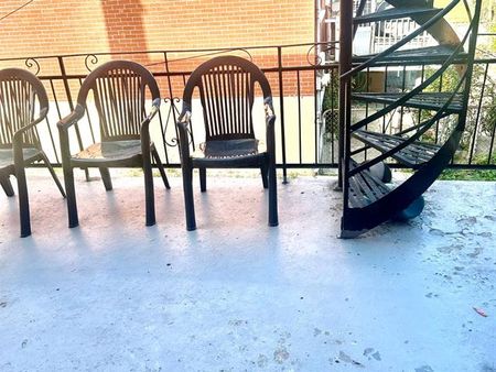 9037 25e Avenue - Photo 3