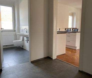 Top ausgestattete Mietwohnung mit Balkon und Parkplatz im Zentrum v... - Photo 5