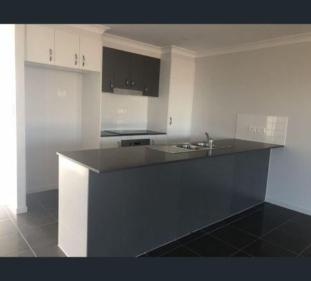 12 Favell, Gunnedah, NSW 2380 - Photo 4