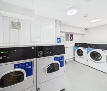 1 bedroom Studio flat to rent - Photo 6