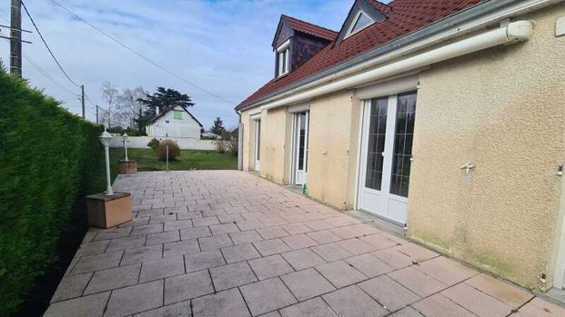 Location Maison 101 m² - Photo 1