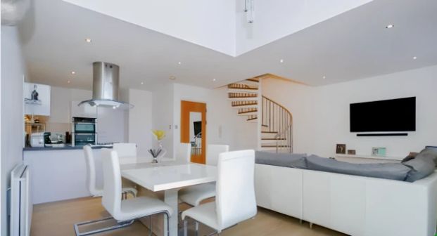 2Bedrooms, 1Bathrooms - Photo 1