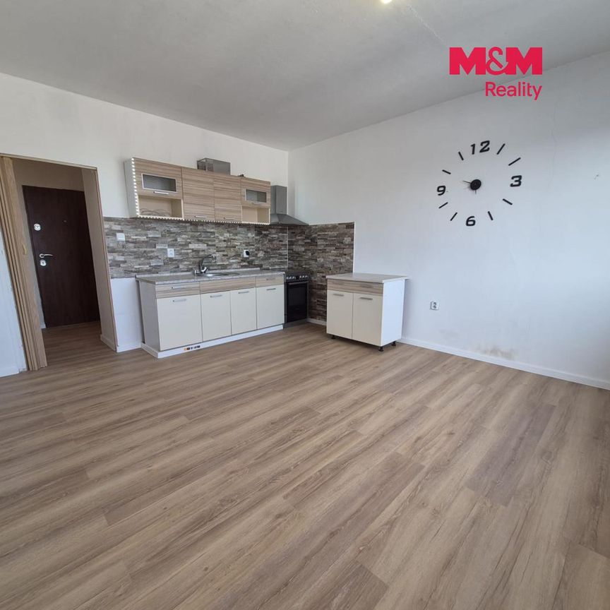 Pronájem bytu 2+kk 42 m² - Photo 1