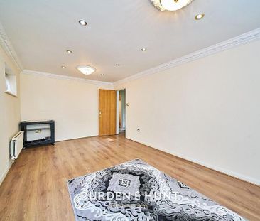 5 bedroom house to rent - Photo 2
