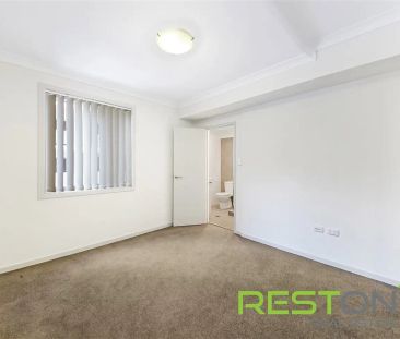 “MODERN APARTMENT IN THE HEART OF PENRITH” - Photo 5