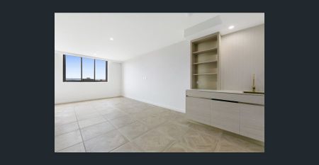 Now Leasing – Studio Apartment in Prime Southport Location - Photo 2