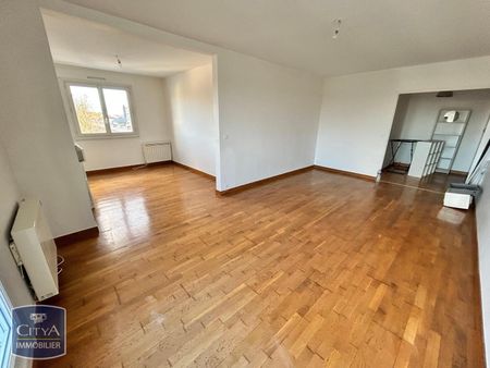 Location Appartement 4 pièces 77m² LE MANS 72100 - Photo 4