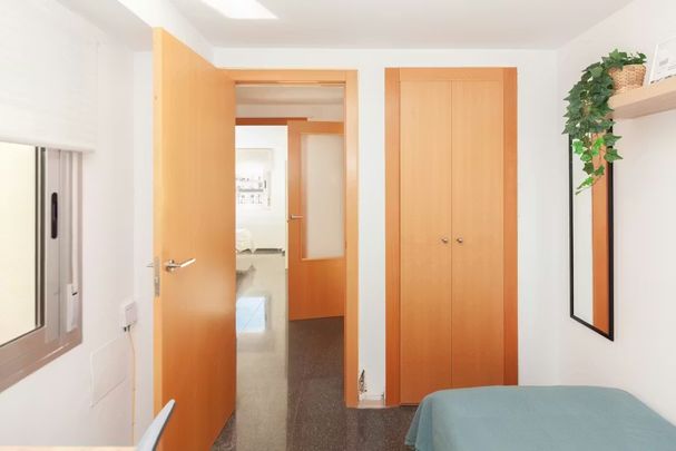 Carrer Aben al Abbar, Valencia, Valencian Community 46021 - Photo 1