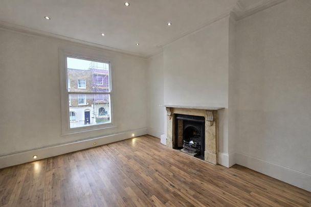 2 Bed Flat, Balls Pond Road, N1 - Photo 1