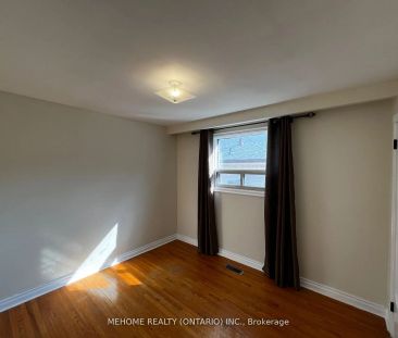 126 Edmonton Drive #Upper - Photo 5