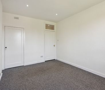 Anniesland Road - Photo 6