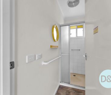 Spacious Family Home - Photo 6