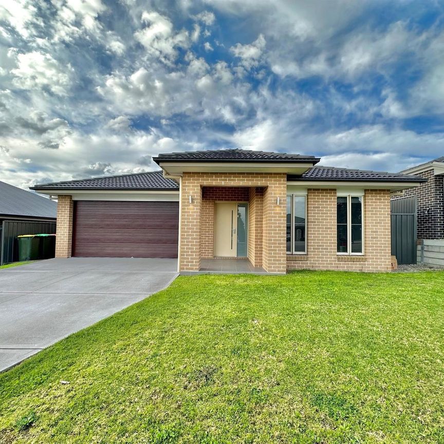 42 Ridgeview Drive, 2321, Cliftleigh Nsw - Photo 1