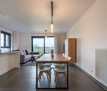 Appartement te huur - Photo 1