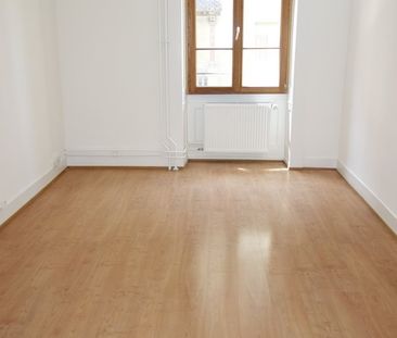 Proche Gare des Eaux-Vives - Photo 3