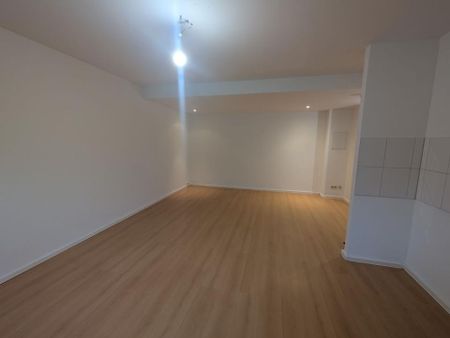Praktische Singlewohnung im Souterrain* Auf Wunsch mit Stellplatz - Photo 5