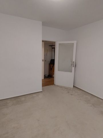 Warszawa, Wola, Ulrychów, Tadeusza Krępowieckiego - Photo 3