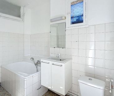 Appartement à louer - REIMS/ PROCHE AVENUE DE PARIS - Photo 2