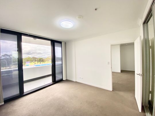 Modern 2 Bedroom Retreat in SkyHaus Towers with Pool & Resort Style Amenities - Photo 1