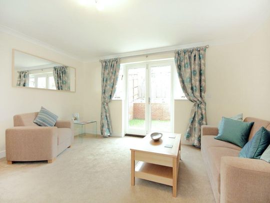 2 bedroom detached house to rent - Photo 1