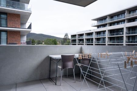 306/65 Cooyong Street, Braddon - Photo 3