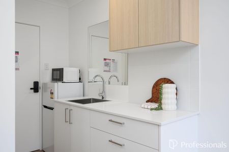Brand New Studio Apartment - Utilities Included. - Photo 4
