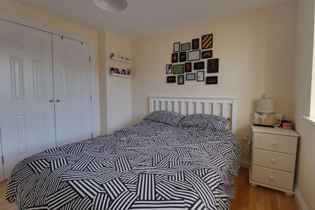 2 bedroom property to rent - Photo 4
