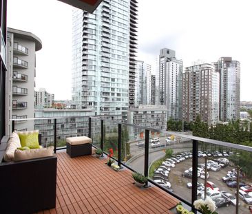 1325 ROLSTON ST, VANCOUVER, BC V6B 0M2 - Photo 1