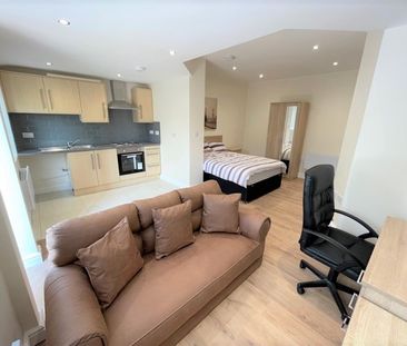 61 Laurel Road, Handsworth Wood, Birmingham, B21 9PB - Photo 6