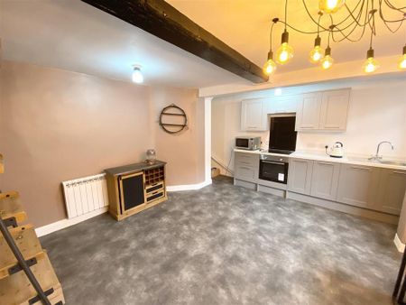 3 bedroom apartment to rent - Photo 3