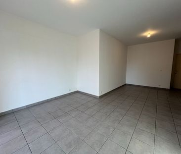 Location Appartement 2 pièces 43m² - Photo 2